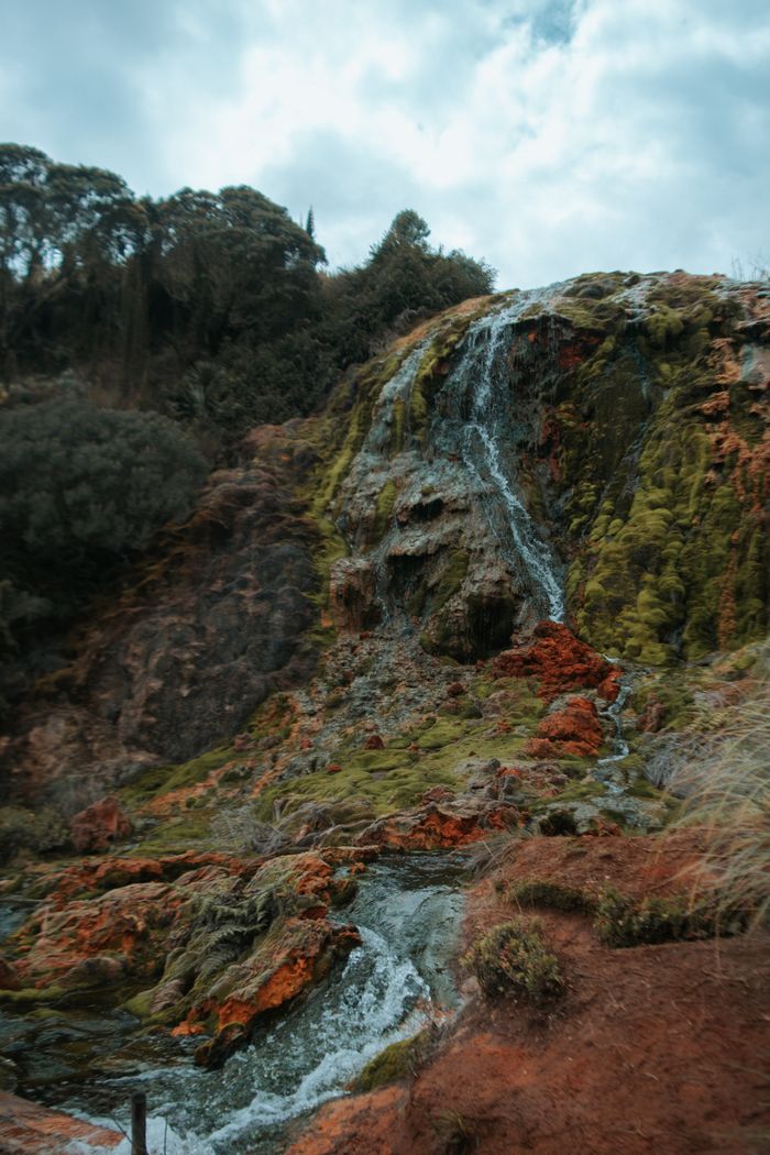 Crafting Captivating Headlines: Your awesome post title goes here Beautiful waterfall with lush vegetation in Murillo, Tolima, Colombia.